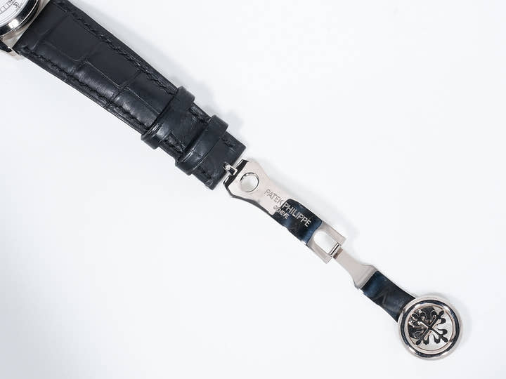 パテックフィリップ クロノグラフ Ref.5170G-001 ホワイトゴールド シルバー文字盤 中古 28hi94wp