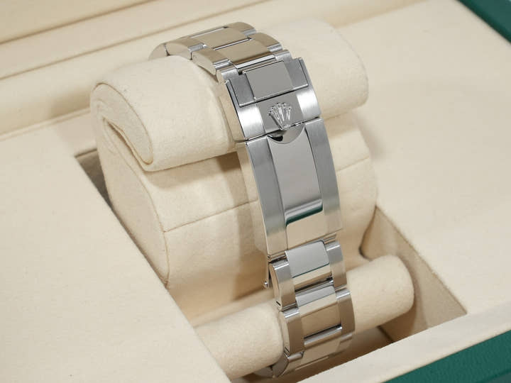 ロレックス GMTマスターII Ref.126710GRNR ステンレススチール ブラック文字盤 オイスターブレスレット 未使用 3yj9j6qb