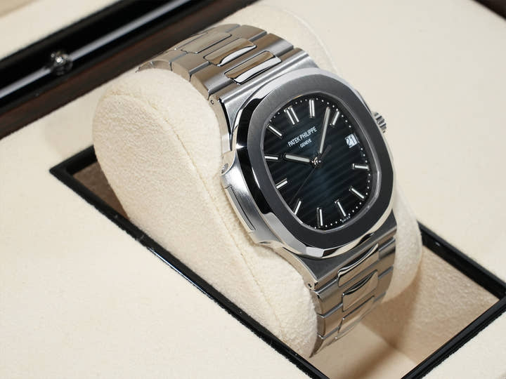 パテックフィリップ ノーチラス Ref.5711/1A-010 ステンレススチール ブルー文字盤 美品 pjpkjtpa