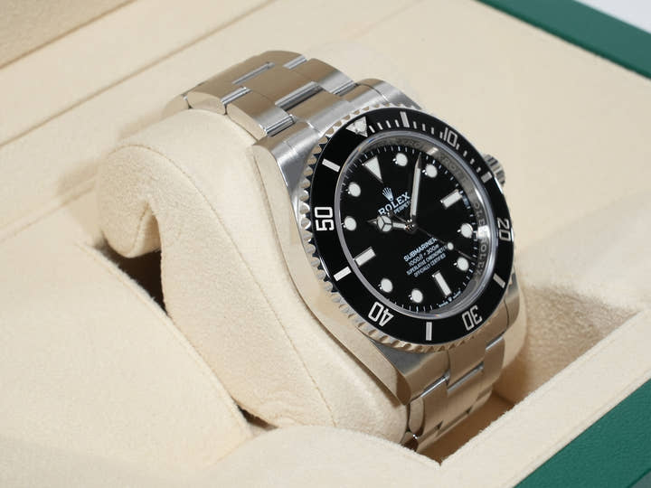 ロレックス サブマリーナー ノンデイト Ref.124060 ステンレススチール ブラック文字盤 中古 wpxd8nah