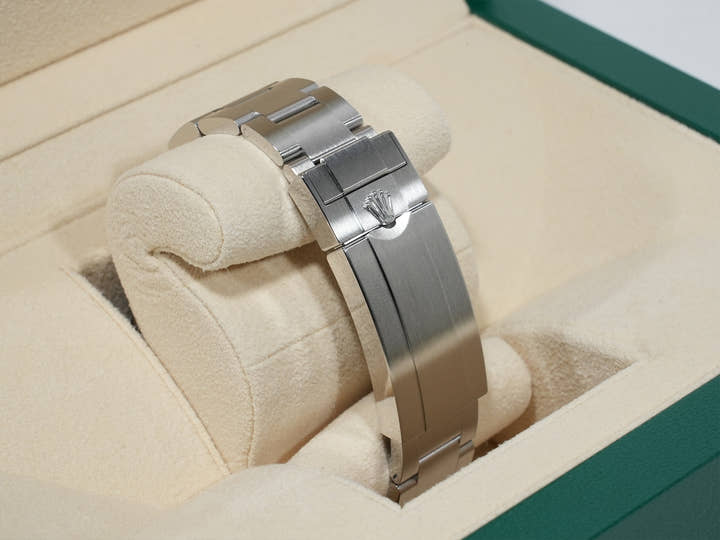 ロレックス サブマリーナー ノンデイト Ref.124060 ステンレススチール ブラック文字盤 中古 wpxd8nah