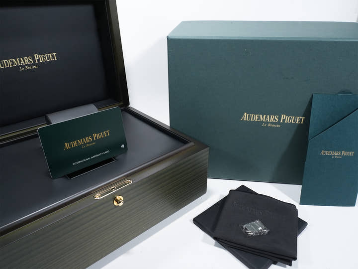 オーデマピゲ ロイヤルオーク フライング トゥールビヨン エクストラ シン (RD#3) Ref.26670ST.OO.1240ST.02 ステンレススチール ブルー文字盤 美中古 rdbdtcxx