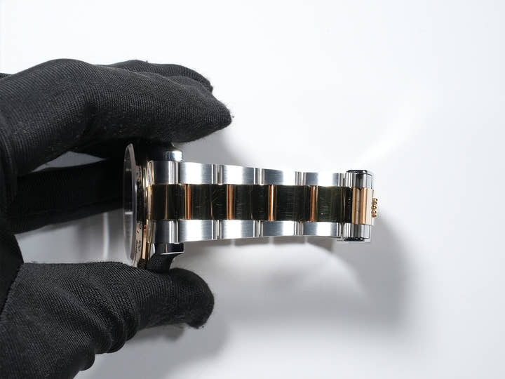 ロレックス デイトナ Ref.126503 ステンレススチール/イエローゴールド ゴールデン文字盤 美中古 a957fanb