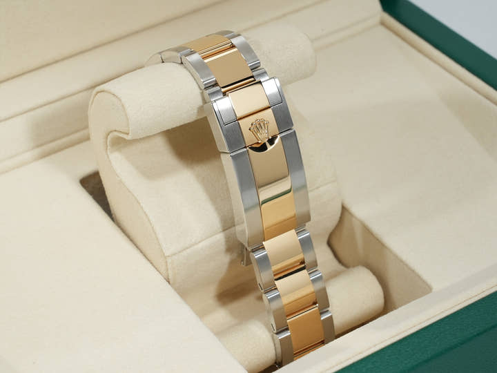 ロレックス デイトナ Ref.126503 ステンレススチール/イエローゴールド ゴールデン文字盤 未使用 i3y2rone