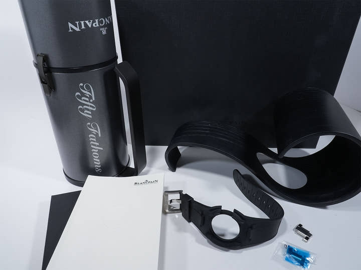 ブランパン フィフティ ファゾムス 50th Ref.2200A-1130-71 ステンレススチール ブラック文字盤 中古 wde5so3j