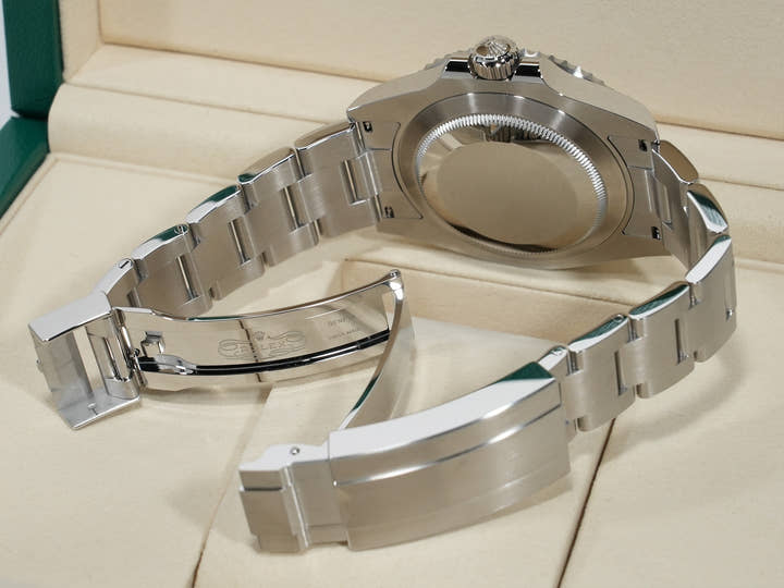 ロレックス サブマリーナー デイト Ref.126610LV ステンレススチール ブラック文字盤 未使用 tym8navm