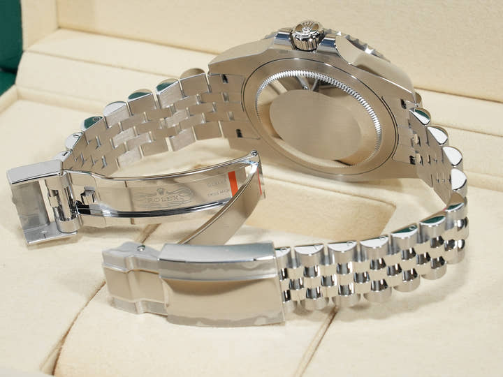 ロレックス GMTマスターII Ref.126710BLNR ステンレススチール ブラック文字盤 ジュビリーブレスレット 未使用 4vpyxhid