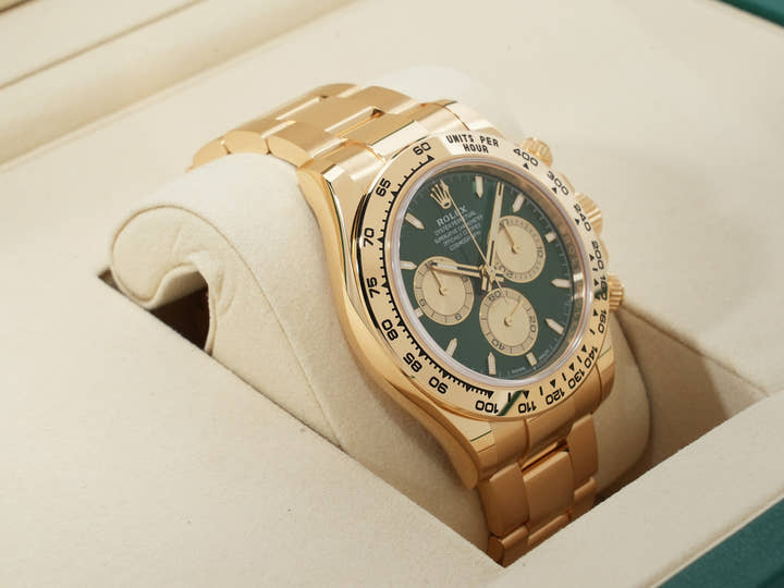 ロレックス デイトナ Ref.126508 イエローゴールド グリーン文字盤 未使用 y8bq48w6