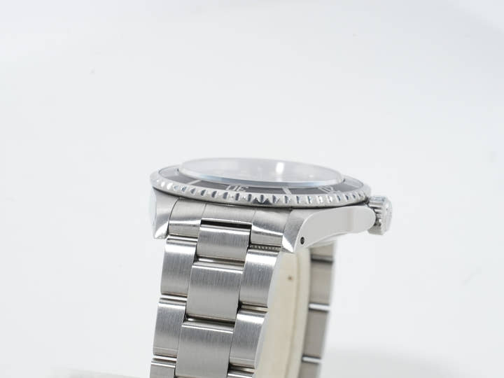 Rolex Submariner No Date Ref. 14060 Stainless Steel Black Dial Pre-owned 2y37bjr2