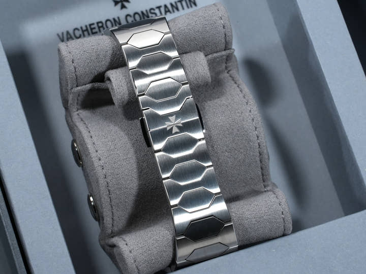 ヴァシュロンコンスタンタン ヒストリーク 222 Ref.4200H/222A-B934 ステンレススチール ブルー文字盤 未使用 54zyhyxh