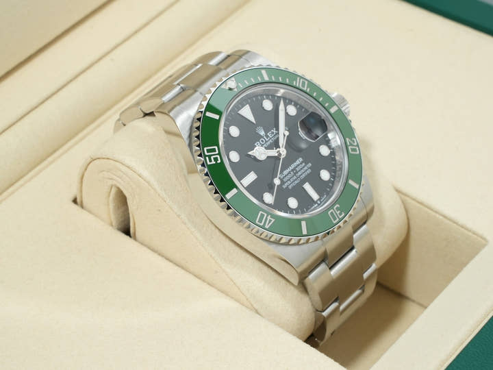 Rolex Submariner Date Ref. 126610LV Stainless Steel Black Dial Unused tr3om4ez