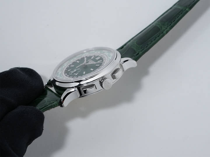 パテックフィリップ コンプリケーション ワールドタイム クロノグラフ Ref.5930P-001 プラチナ グリーン文字盤 美中古 rzmht9nf