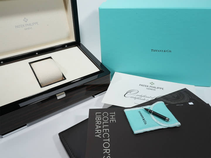 Patek Philippe Nautilus Chronograph TIFFANY & CO. Ref. 5980/1A-014 Stainless Steel Black Dial Excellent Condition ow758e55