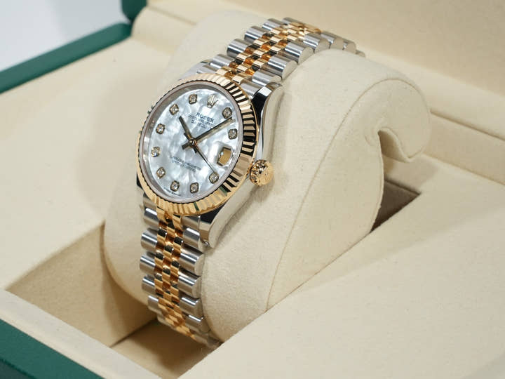 Rolex Datejust Ref. 278273 Stainless Steel/Yellow Gold White Shell with 10 Diamonds Dial, Unused (nyyqmspn)