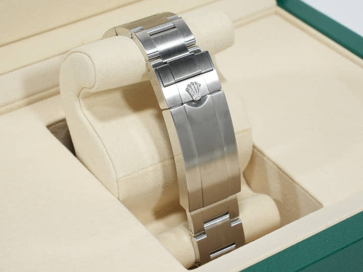 Rolex Submariner No Date Ref. 124060 Stainless Steel Black Dial Unused psys3r63