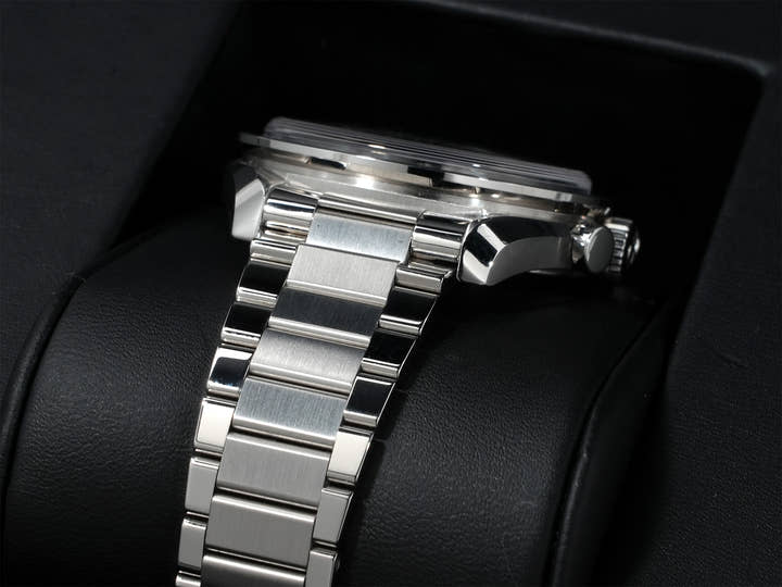 オメガ スピードマスター キャリバー321 プロフェッショナル クロノグラフ 42 MM Ref.311.93.42.30.99.001 プラチナ ブラック文字盤 美中古 ocpeekpi