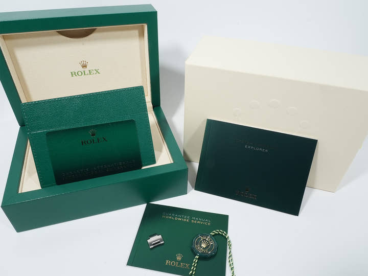 ロレックス エクスプローラー36 Ref.124270 ステンレススチール ブラック文字盤 オイスターブレスレット 未使用 w77yj8tk