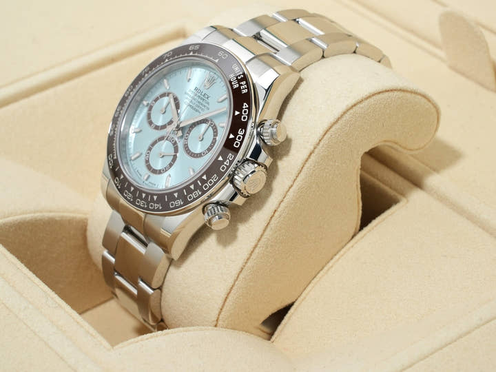 ロレックス デイトナ Ref.126506 プラチナ アイスブルー文字盤 未使用 p2mrufkp