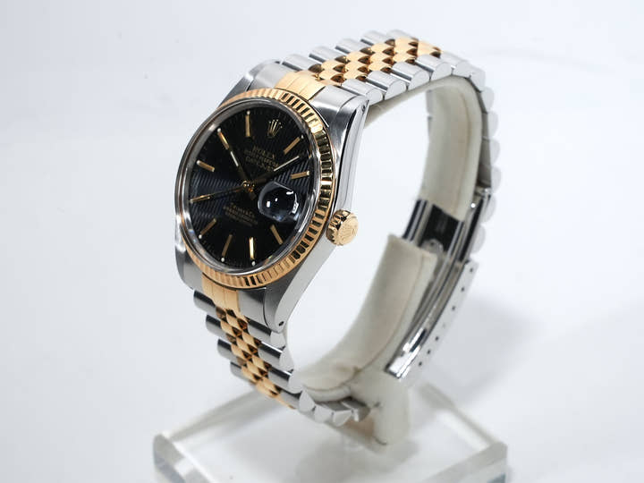 ロレックス デイトジャスト Ref.16013 ステンレススチール/イエローゴールド ブラックタペストリー文字盤 ジュビリーブレスレット 中古 an9rnhcb