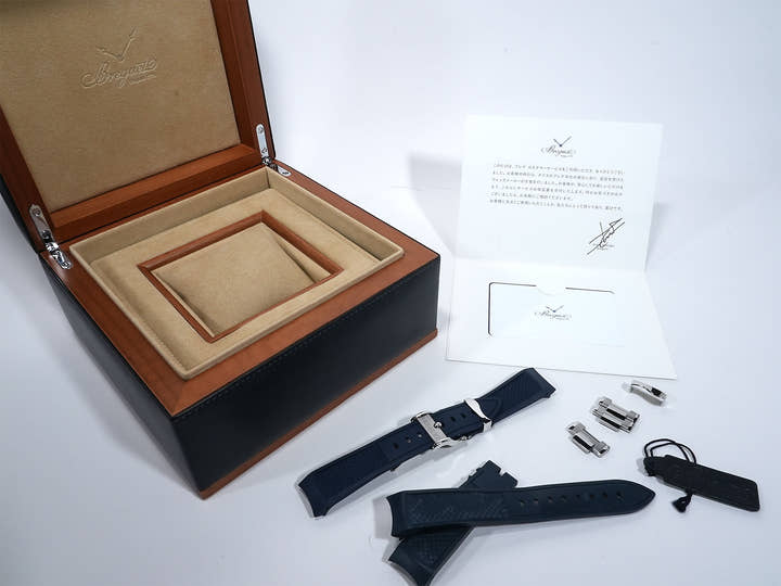 ブレゲ マリーンⅡ ラージデイト Ref.5817ST/12/5V8 ステンレススチール シルバー文字盤 中古 j8f9shhb