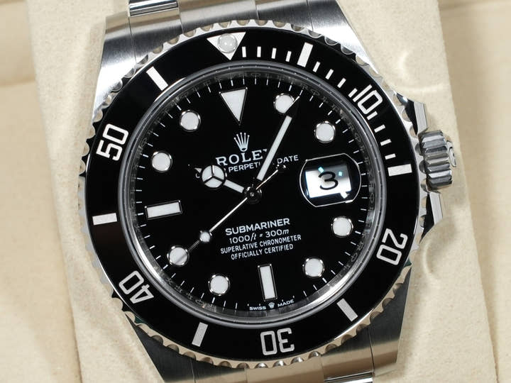 Rolex Submariner Date Ref. 126610LN Stainless Steel Black Dial Unused r8s6pf9z