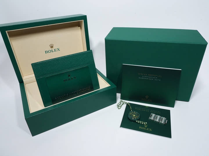 ロレックス サブマリーナー デイト Ref.126610LN ステンレススチール ブラック文字盤 未使用 y4j4prui