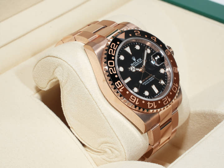 ロレックス GMTマスターII Ref.126715CHNR エバーローズゴールド ブラック文字盤 オイスターブレスレット 未使用 vy85jbiu