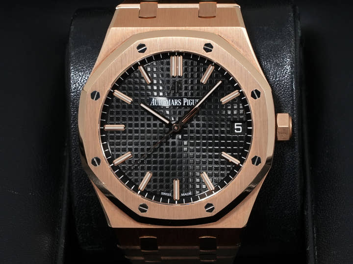 Audemars Piguet Royal Oak Ref. 15500OR.OO.D002CR.01 Pink Gold Black Dial Excellent Condition Pre-Owned 2at4yrqu
