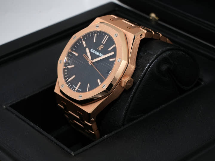 Audemars Piguet Royal Oak Ref. 15500OR.OO.D002CR.01 Pink Gold Black Dial Excellent Condition Pre-Owned 2at4yrqu