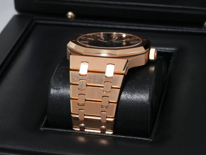 Audemars Piguet Royal Oak Ref. 15500OR.OO.D002CR.01 Pink Gold Black Dial Excellent Condition Pre-Owned 2at4yrqu