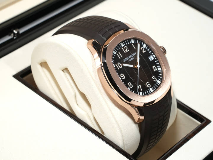 パテックフィリップ アクアノート Ref.5167R-001 ローズゴールド ブラウン文字盤 美品 xavpfwef