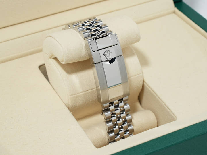 ロレックス GMTマスターII Ref.126710GRNR ステンレススチール ブラック文字盤 ジュビリーブレスレット 未使用 qebvicns