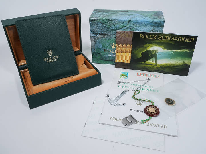 Rolex Submariner Date Ref. 16610 Stainless Steel Black Dial Pre-owned 3b89xfqv