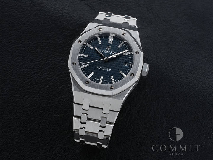 Audemars Piguet Royal Oak Ref. 15450ST.OO.1256ST.03 Stainless Steel Blue Dial Excellent Condition a7bo56ij