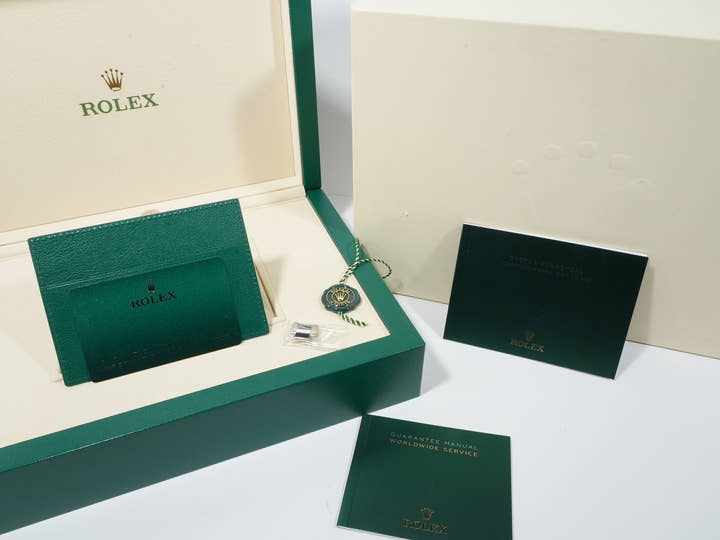 ロレックス デイトナ Ref.126506A プラチナ アイスブルーx11Pダイヤ文字盤 未使用 urv8srqi