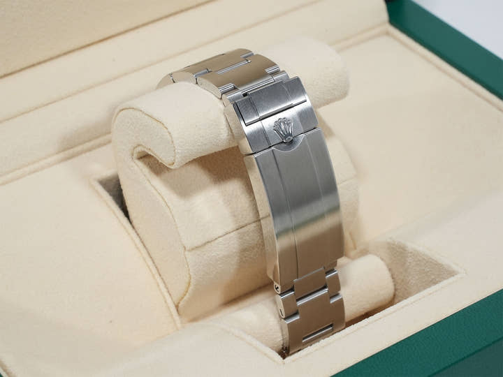 Pre-owned Rolex Submariner No Date Ref. 124060 Stainless Steel Black Dial upbsgnry