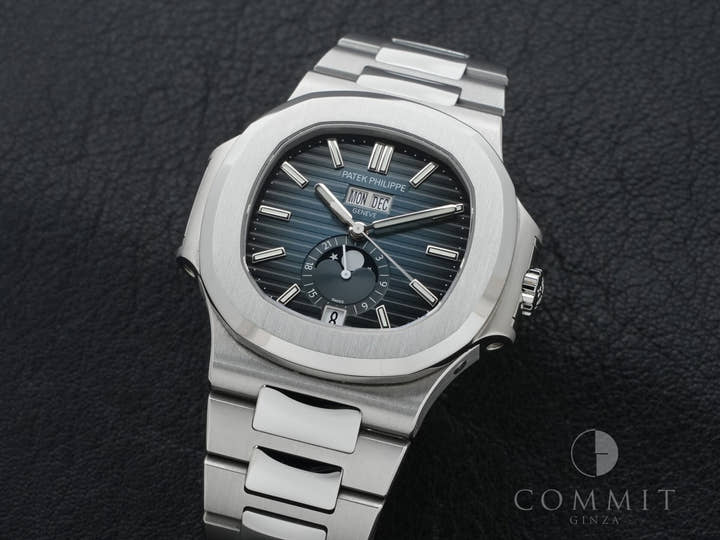 パテックフィリップ ノーチラス アニュアルカレンダー ムーンフェイズ Ref.5726/1A-014 ステンレススチール ブルー、ブラックグラデーション文字盤 極美品 86a3v4ek