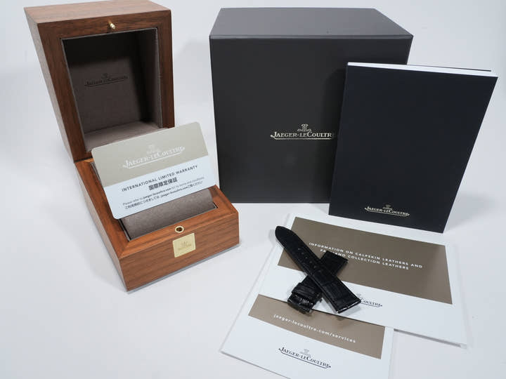 ジャガールクルト レベルソ クラシック デュオ スモールセコンド Ref.Q2458422 ステンレススチール シルバーxブラック文字盤 中古 bdzd5sy2