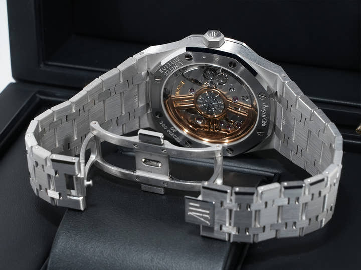 オーデマピゲ ロイヤルオーク Ref.15503BC.OO.1220BC.01 ホワイトゴールド ブルー文字盤 極美品 fuct2vx7