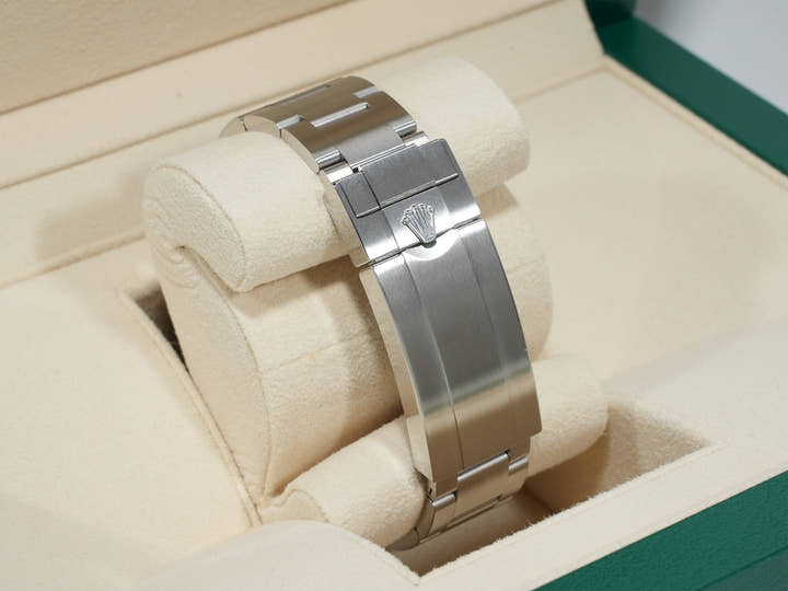 Rolex Submariner Date Ref. 126610LN Stainless Steel Black Dial Excellent Condition pw9styvp