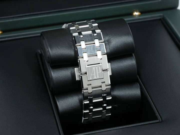 オーデマピゲ ロイヤルオーク Ref.15550ST.OO.1356ST.07 ステンレススチール グレー文字盤 未使用 rg94i92d