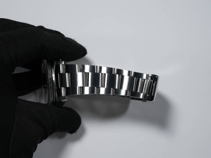 ロレックス エクスプローラーII Ref.16570 ステンレススチール ホワイト文字盤 オイスターブレスレット 中古 91PFH3L8