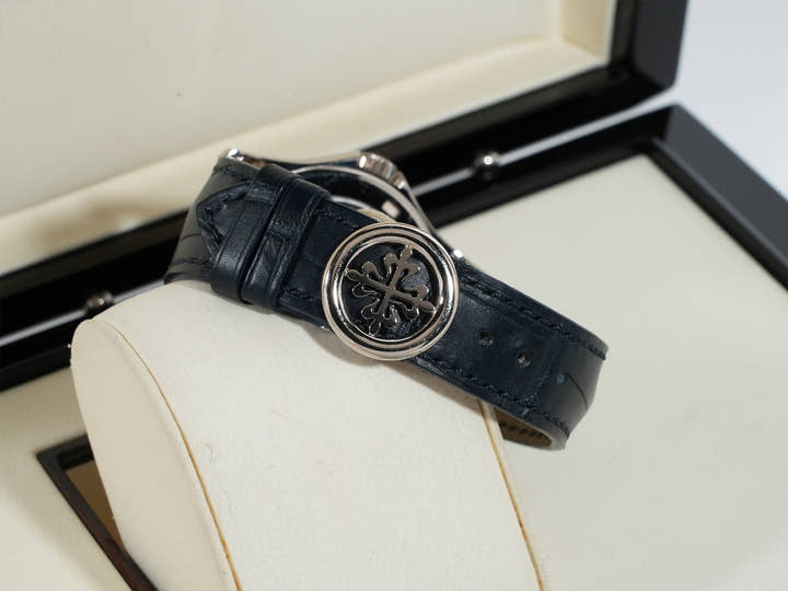 パテックフィリップ ワールドタイム クロワゾネ Ref.5131G-001 ホワイトゴールド クロワゾネ文字盤 中古 zeuhm8ct