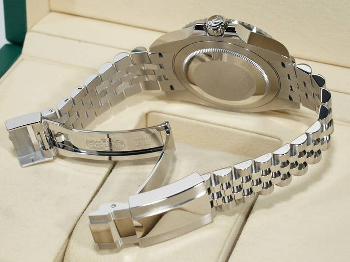 ロレックス GMTマスターII Ref.126710GRNR ステンレススチール ブラック文字盤 ジュビリーブレスレット 未使用 wkssiesf