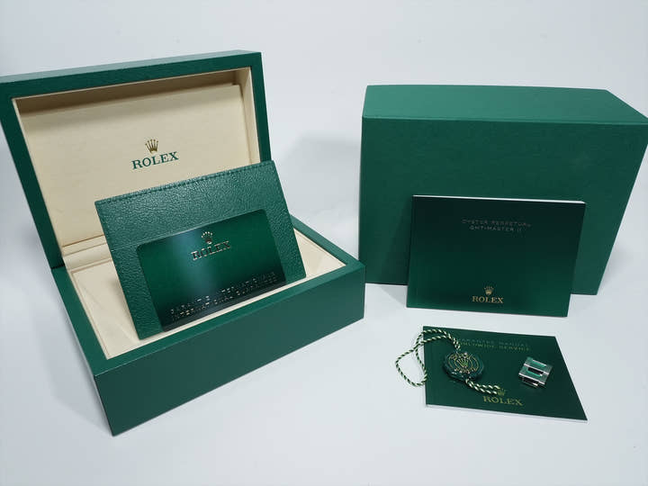 ロレックス GMTマスターII Ref.126710BLNR ステンレススチール ブラック文字盤 オイスターブレスレット 未使用 zi4aqe6b