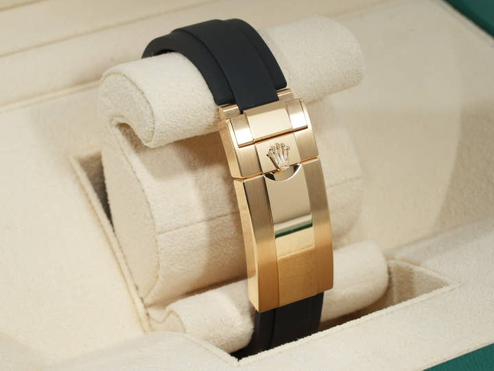 ロレックス デイトナ Ref.126518LN イエローゴールド ターコイズブルー文字盤 未使用 mu9it6bz