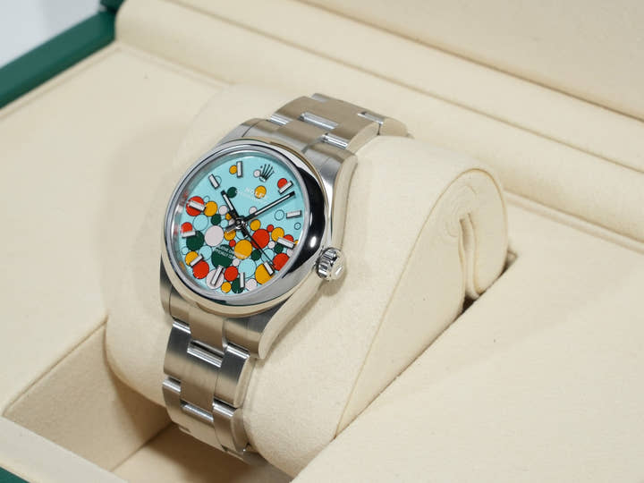 Rolex Oyster Perpetual 31 Ref. 277200 Stainless Steel Celebration Motif Dial Unused zn983qym