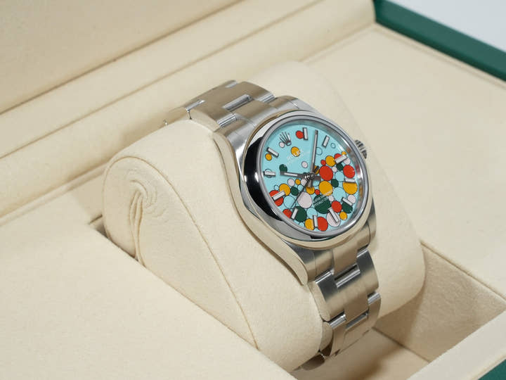 Rolex Oyster Perpetual 31 Ref. 277200 Stainless Steel Celebration Motif Dial Unused zn983qym