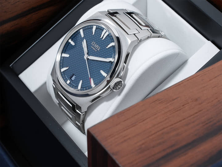 チャペック アンタークティック パサージュ ドゥ ドレーク Ref.- ステンレススチール ディープブルー文字盤 美中古 tah4oz72