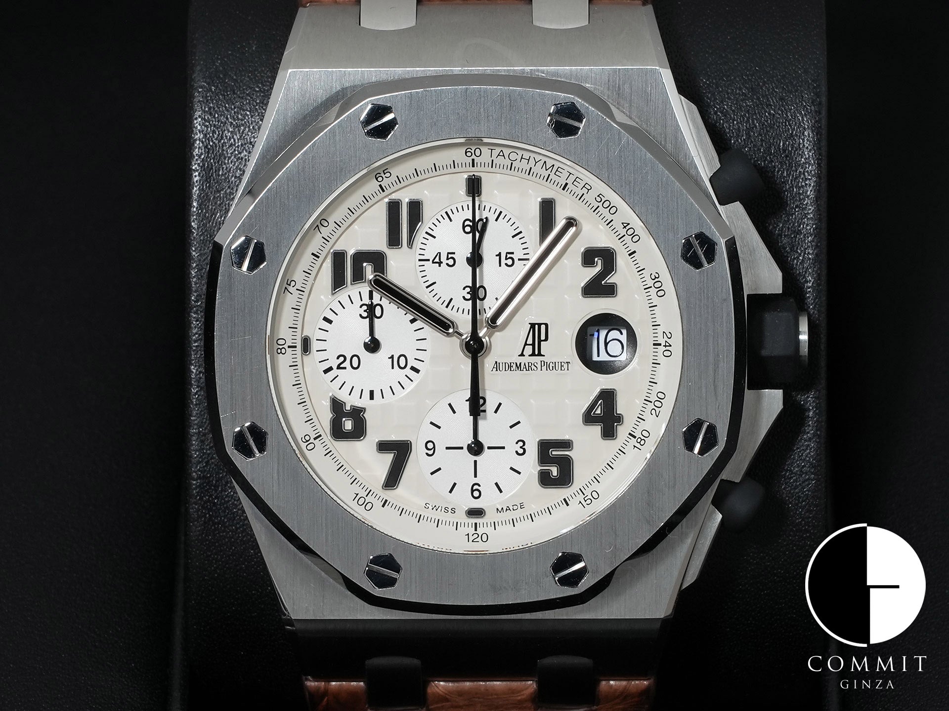 コミット銀座のロイヤルオークオフショアを見る